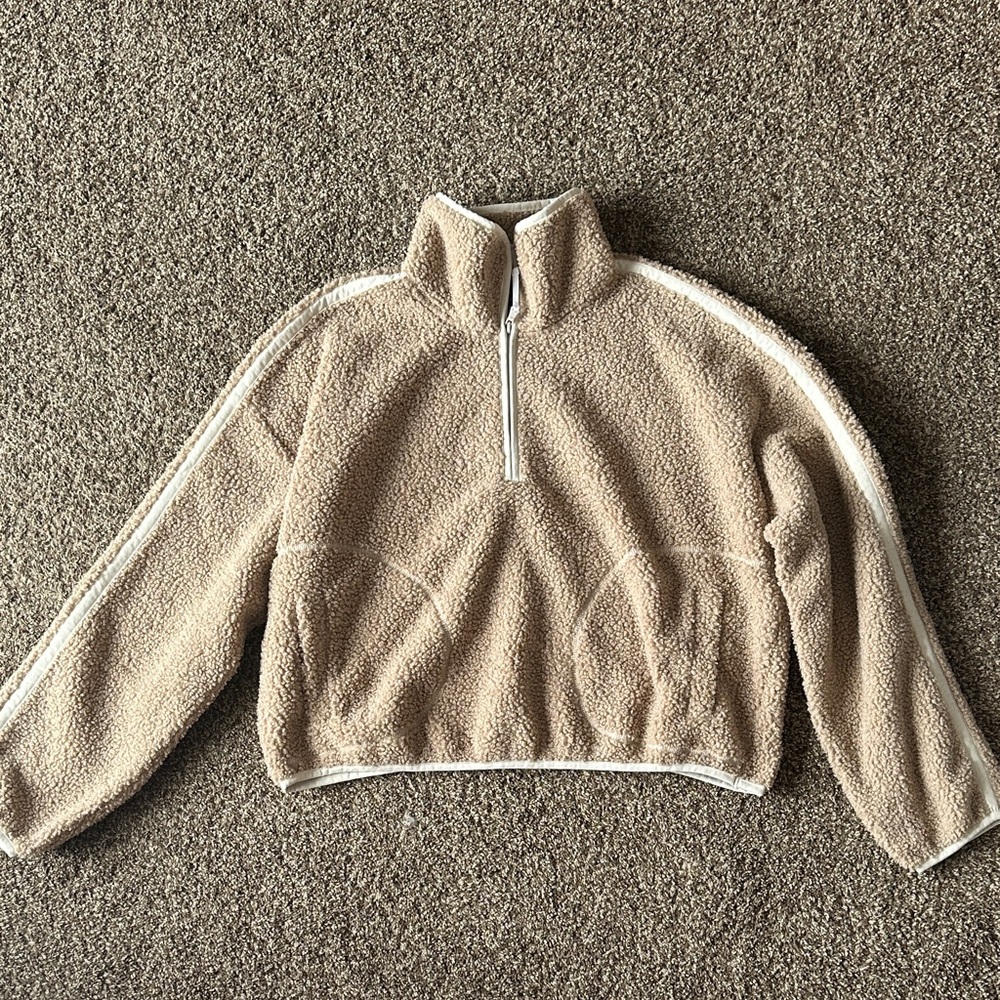 OLD NAVY Cozy Tan Fleece Cropped Pullover NWOT